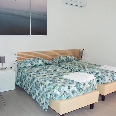 Pozzo Al Moro Village Apartmanhotel Marina di Campo