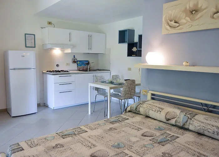 Pozzo Al Moro Village Lejlighedshotel Marina di Campo