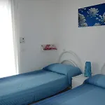Lägenhetshotell Pozzo Al Moro Village Marina di Campo