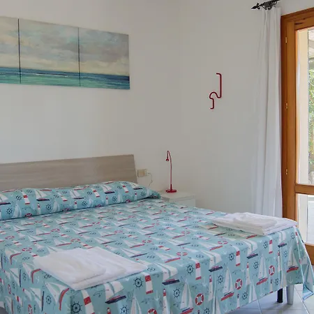 アパートホテル Pozzo Al Moro Village 3*