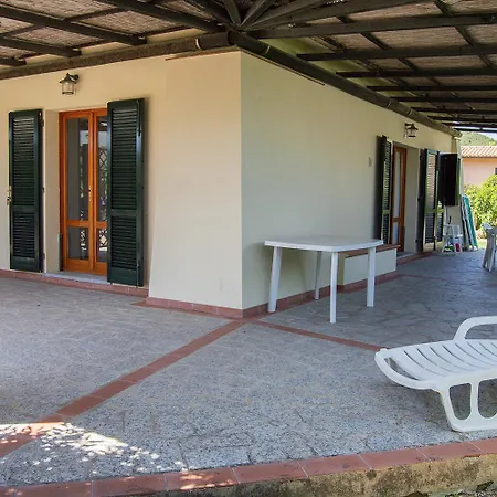 Pozzo Al Moro Village 3* マリーナ・ディ・カンポ