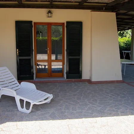アパートホテル Pozzo Al Moro Village