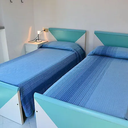 Pozzo Al Moro Village 3* 坎普码港