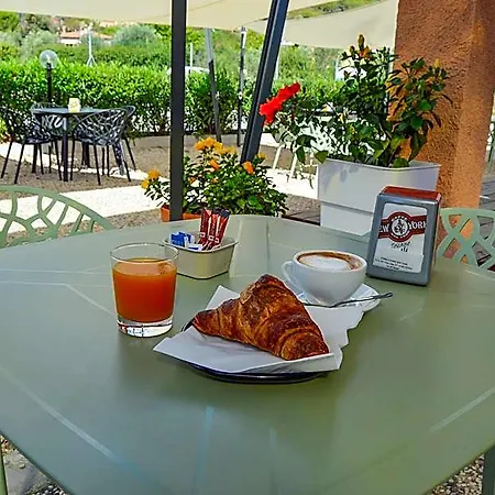 Apart-hotel Pozzo Al Moro Village Marina di Campo