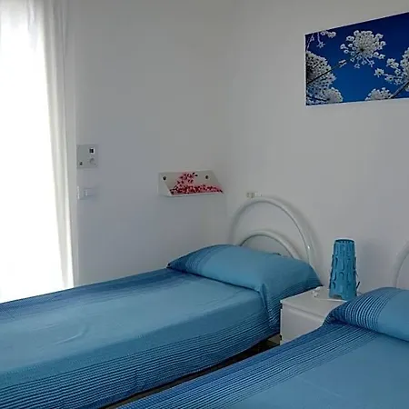 Ξενοδοχείο με διαμερίσματα Pozzo Al Moro Village 3*