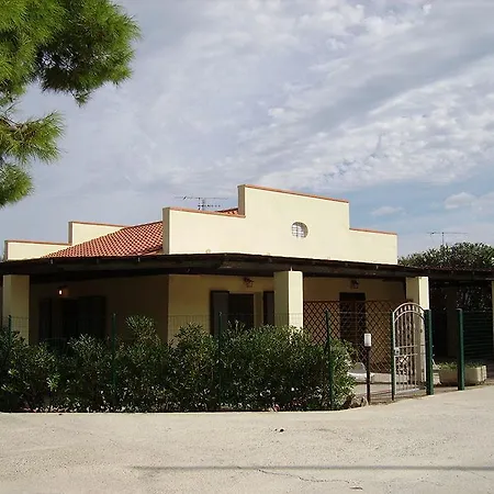 Pozzo Al Moro Village Appart hôtel Marina di Campo