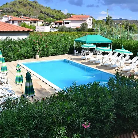 Appart hôtel Pozzo Al Moro Village Marina di Campo