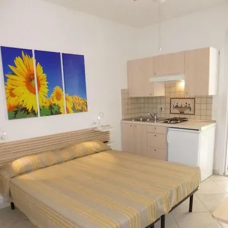 Pozzo Al Moro Village 坎普码港